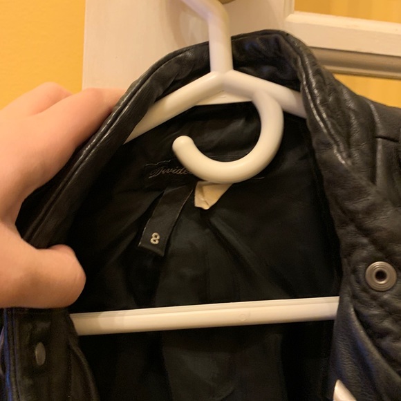 cropped studded moto faux leather jacket - Picture 3 of 4